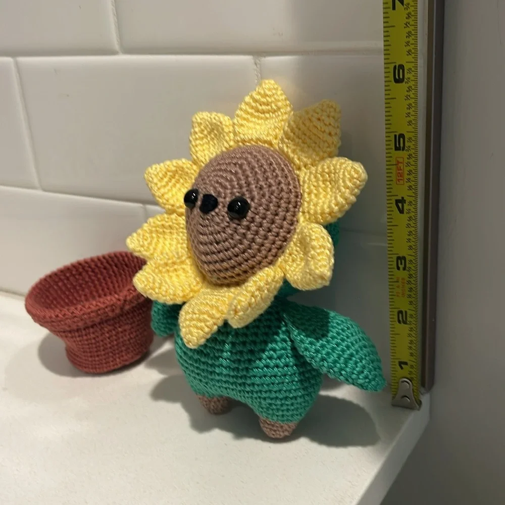 Flower Child Sunflower Bear Hand Crafted Figure and Pot Amigurumi Crochet Decor - Picture 11 of 13